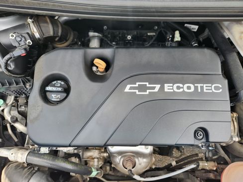 Used 2019 Chevrolet Spark LT FWD image 30