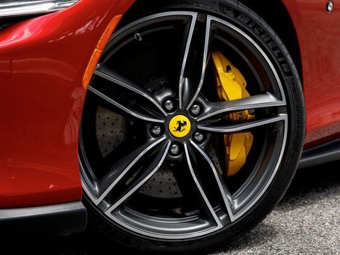 Used 2025 Ferrari Roma Spider RWD image 47