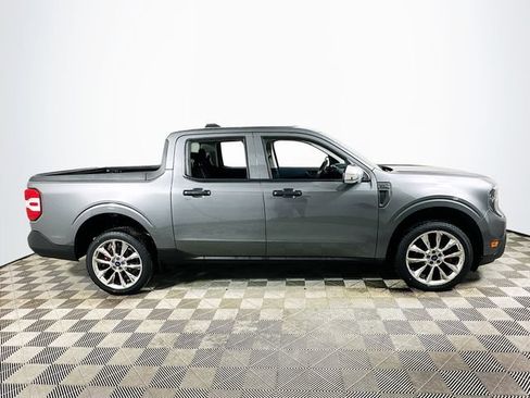 Used 2025 Ford Maverick XL FWD image 2