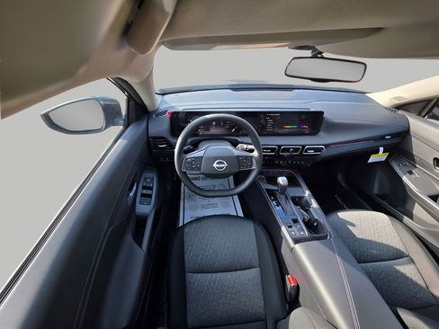 New 2026 Nissan Sentra SV w/ SV Convenience Package FWD image 11