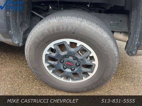 Used 2024 Toyota Tacoma TRD Off-Road AWD/4WD image 6