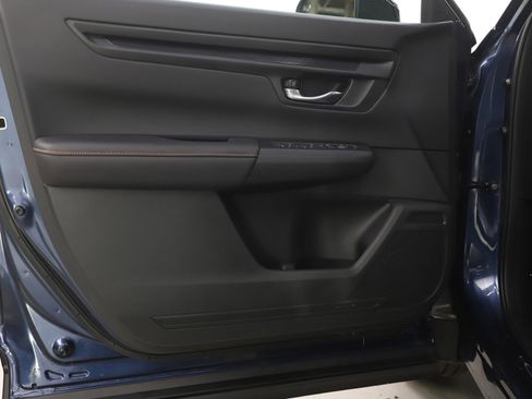 Used 2024 Honda CR-V Sport image 18