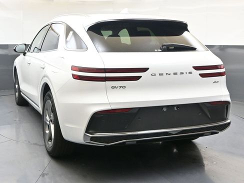 New 2026 Genesis GV70 2.5T image 4