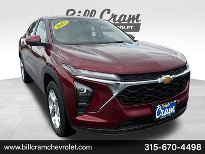 Used 2024 Chevrolet Trax LS w/ LS Convenience Package