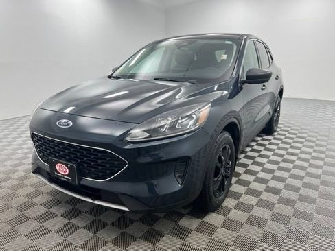 Used 2022 Ford Escape SE w/ Convenience Package AWD/4WD image 2