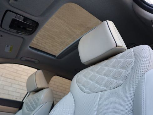 Used 2021 Hyundai Palisade Limited image 18