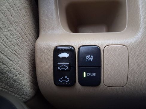 Used 2006 Honda CR-V EX image 15