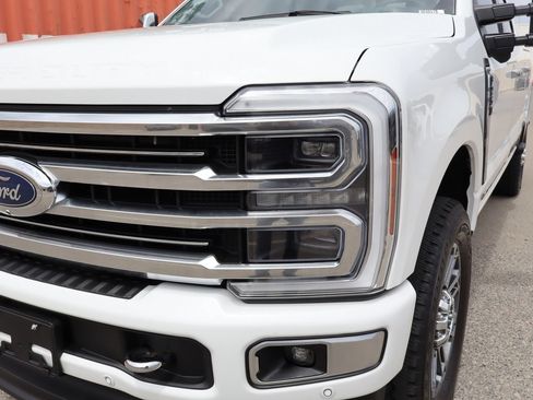 Used 2024 Ford F250 Limited w/ FX4 Off-Road Package AWD/4WD image 8
