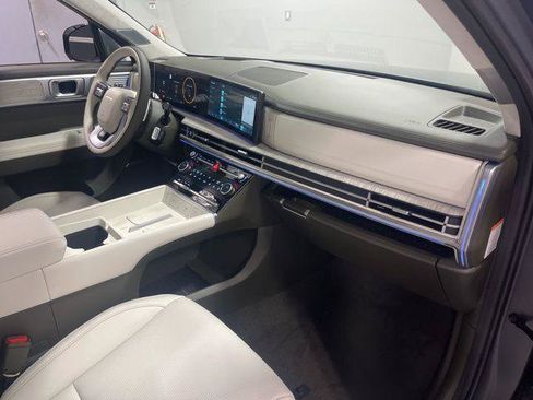 New 2025 Hyundai Santa Fe Calligraphy FWD image 24