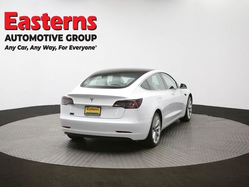 Used 2019 Tesla Model 3 Standard Range image 36