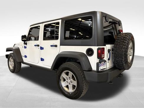 Used 2012 Jeep Wrangler Unlimited Rubicon w/ Connectivity Group image 3