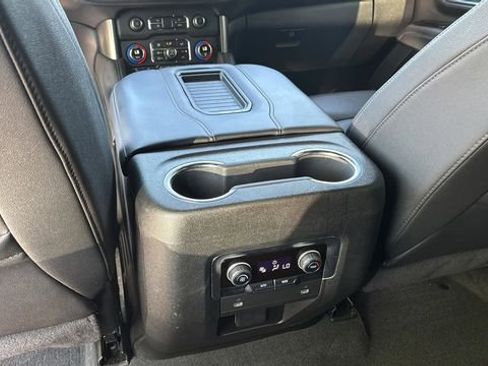 Used 2024 Chevrolet Tahoe Z71 AWD/4WD image 21