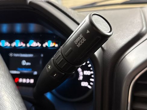 Used 2019 Ford F150 XLT w/ Equipment Group 302A Luxury AWD/4WD image 19