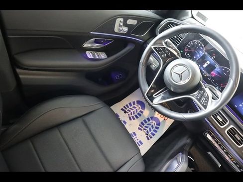 Used 2025 Mercedes-Benz GLE 350 4MATIC image 19