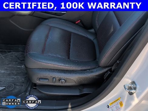 Used 2022 Chevrolet Blazer RS w/ Enhanced Convenience Package image 19