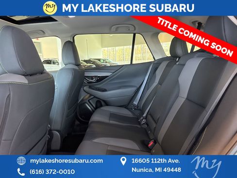 Certified 2025 Subaru Outback Onyx Edition AWD/4WD image 26