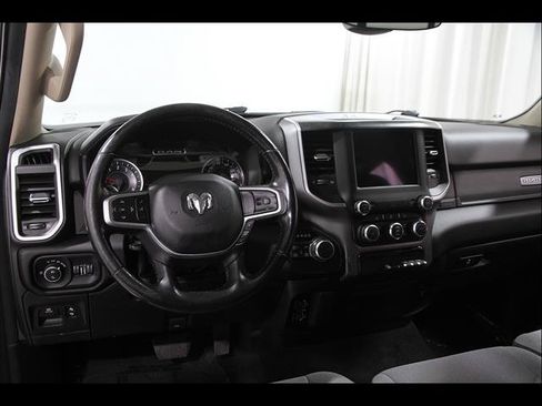 Used 2019 RAM 1500 Big Horn AWD/4WD image 6