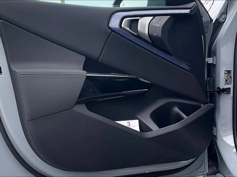 New 2026 BMW X3 xDrive30 w/ Premium Package image 10