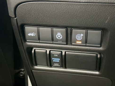 Used 2024 INFINITI QX80 Luxe image 17