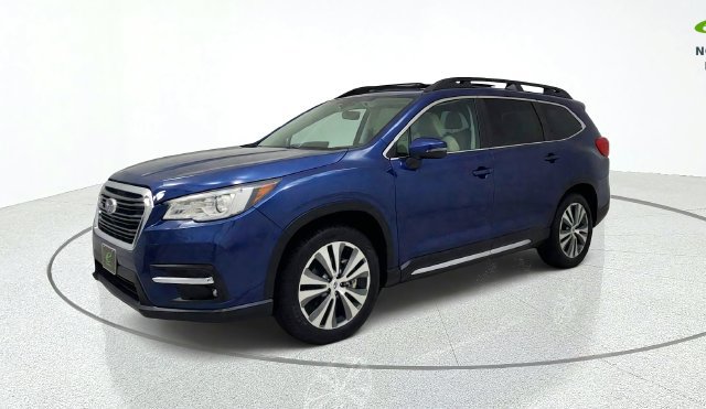 Used 2022 Subaru Ascent Limited w/ Technology Package AWD/4WD image 3