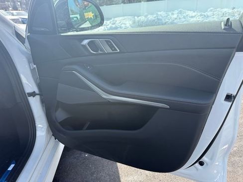 Certified 2023 BMW X5 xDrive40i w/ M Sport Package image 31