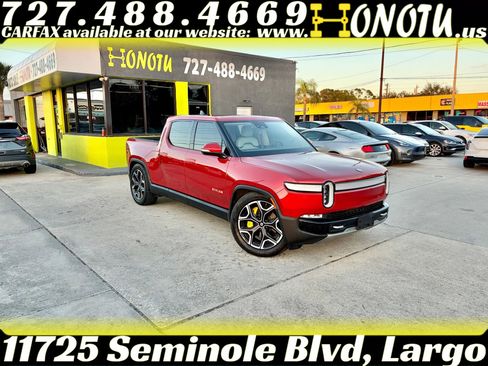 Used 2023 Rivian R1T Adventure image 6