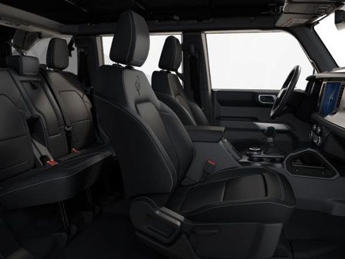 New 2025 Ford Bronco Outer Banks w/ Sasquatch Package image 26