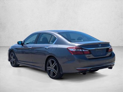 Used 2017 Honda Accord Sport Special Edition image 8