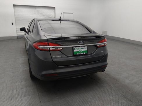 Used 2018 Ford Fusion SE w/ Equipment Group 201A image 6