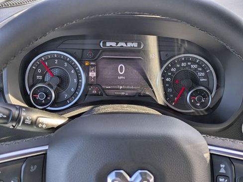 New 2026 RAM 1500 Big Horn AWD/4WD image 18
