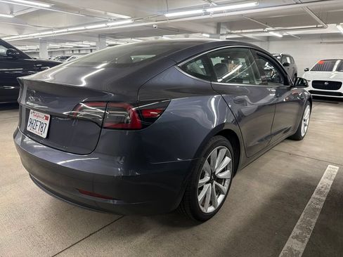Used 2023 Tesla Model 3 Standard Range RWD image 4