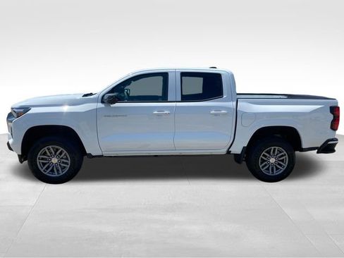 New 2026 Chevrolet Colorado LT RWD image 2