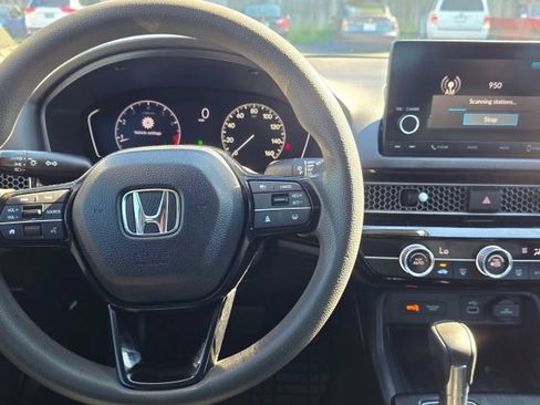 Used 2022 Honda Civic LX image 14