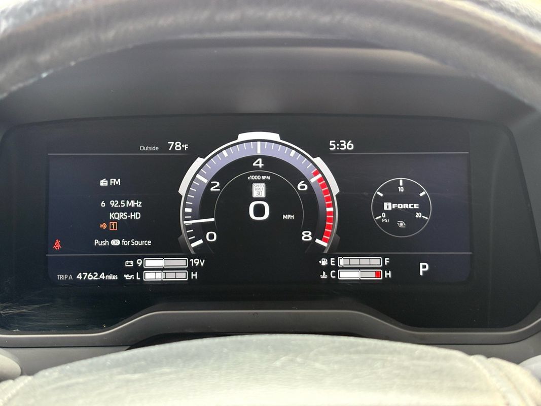 Used 2024 Toyota Tundra Platinum AWD/4WD image 25