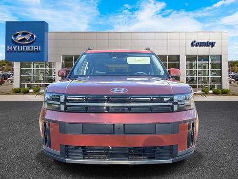 Used 2025 Hyundai Santa Fe Limited image 2