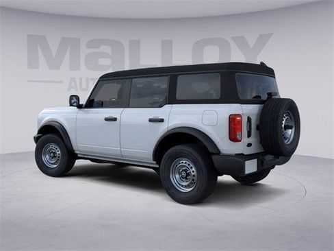 New 2025 Ford Bronco Base image 30