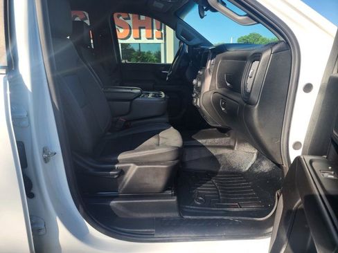 Used 2024 Chevrolet Silverado 2500 W/T w/ WT Fleet Convenience Package image 7