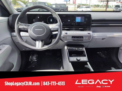 Used 2024 Hyundai Kona Limited image 10