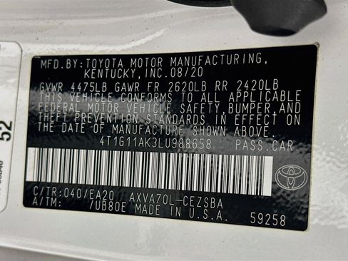 Used 2020 Toyota Camry SE FWD image 12