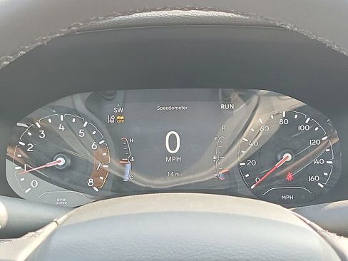 New 2023 Jeep Compass Latitude w/ Sun and Sound Group image 16