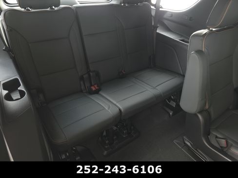 Used 2026 GMC Yukon AT4 w/ AT4 Premium Plus Package AWD/4WD image 42