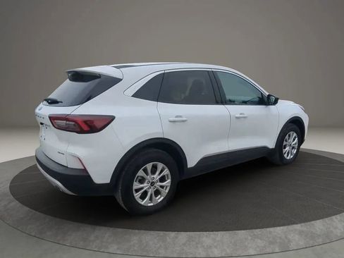 Used 2024 Ford Escape Active AWD/4WD image 5