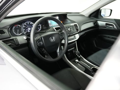 Used 2015 Honda Accord LX image 6