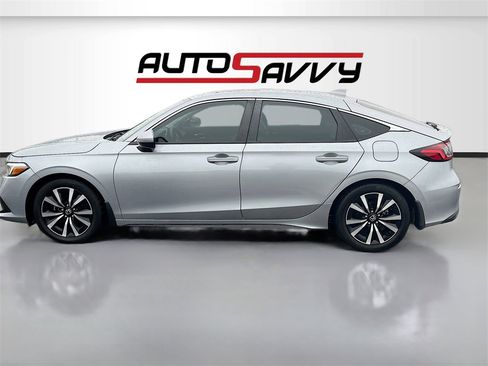 Used 2023 Honda Civic EX-L image 4