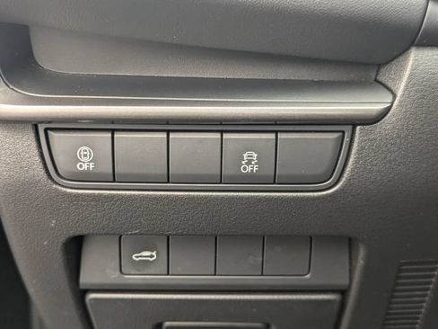 Used 2021 MAZDA MAZDA3 s FWD image 14