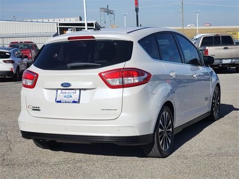 Used 2017 Ford C-MAX Energi Titanium w/ Equipment Group 501A image 5