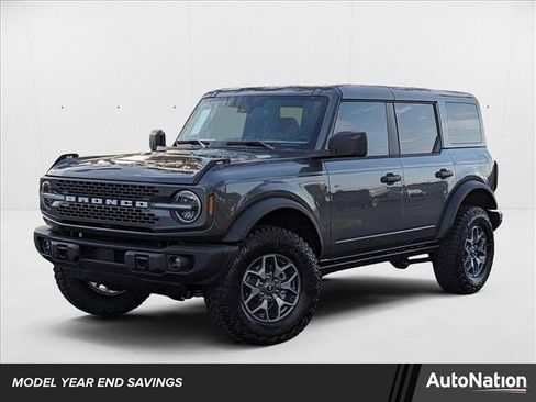 New 2025 Ford Bronco Badlands image 1