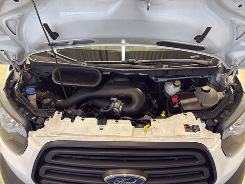 Used 2019 Ford Transit 250 148 Low Roof RWD image 23