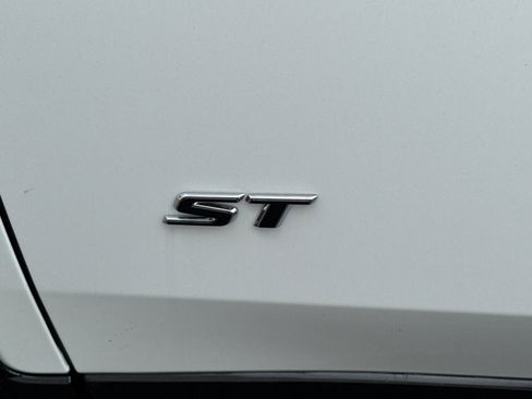 New 2026 Buick Envista Sport Touring FWD image 13
