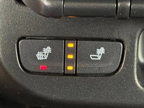 Used 2022 Chevrolet Colorado Z71 RWD image 30